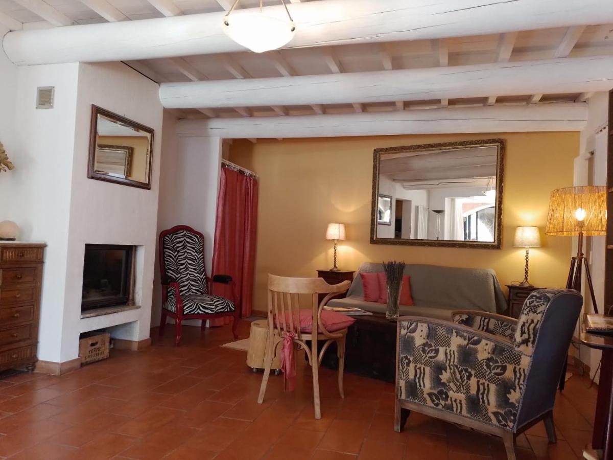 Charming Stone Villa With Pool & Garden Montaren-et-Saint-Médiers 外观 照片